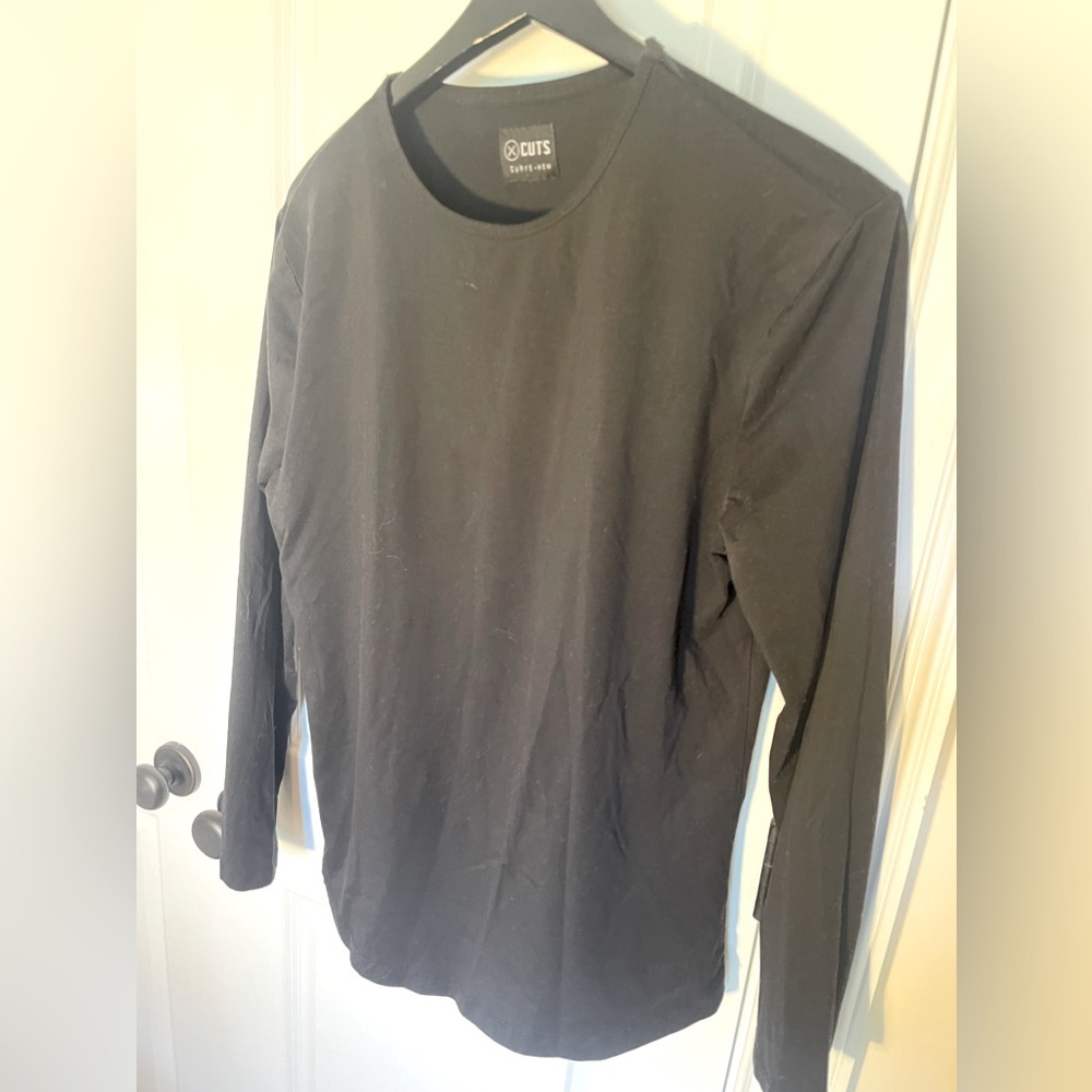 Cuts clothing black long sleeve drop hem tee shirt size xl